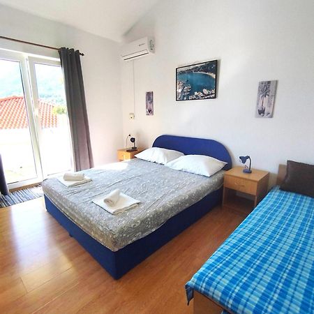 Apartment Jelas Živogošće Exteriör bild