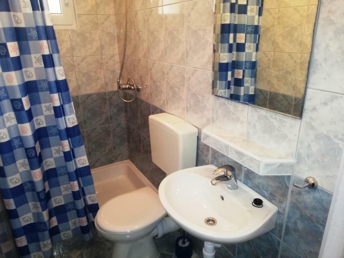 Apartment Jelas Živogošće Exteriör bild